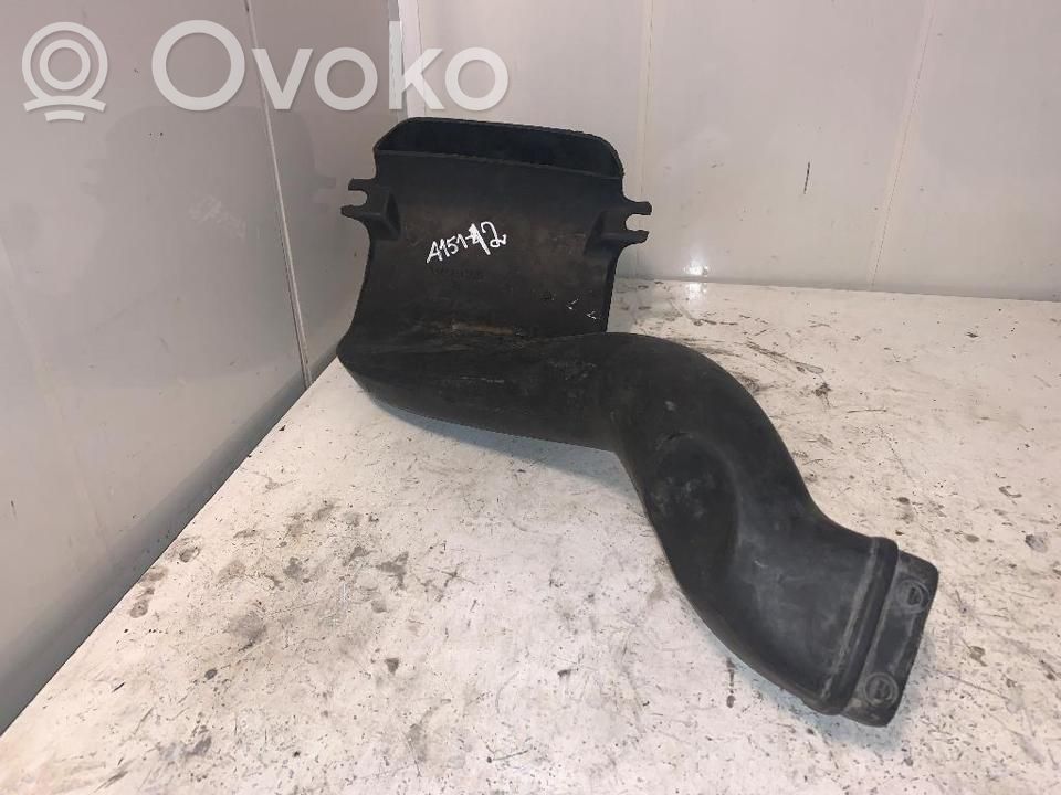Volvo XC90 Engine coolant pipe/hose 