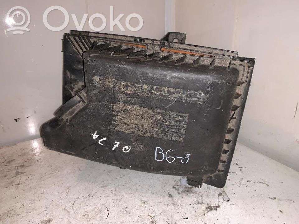 Volvo XC70 Oro filtro dėžė 