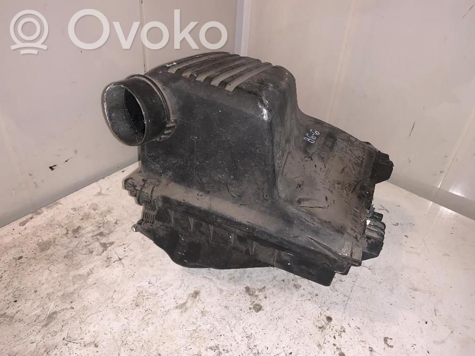 Volkswagen Touran I Oro filtro dėžė 