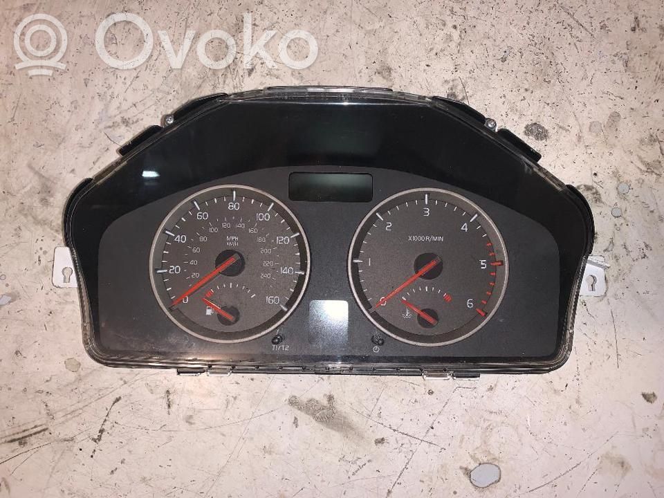 Volvo V50 Spidometras (prietaisų skydelis) 