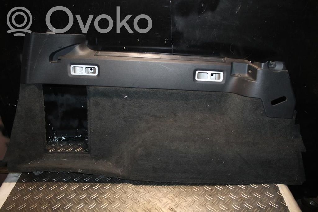 Volvo XC70 Bottom trim 