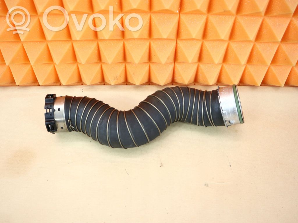 Intercooler hose/pipe   8513288