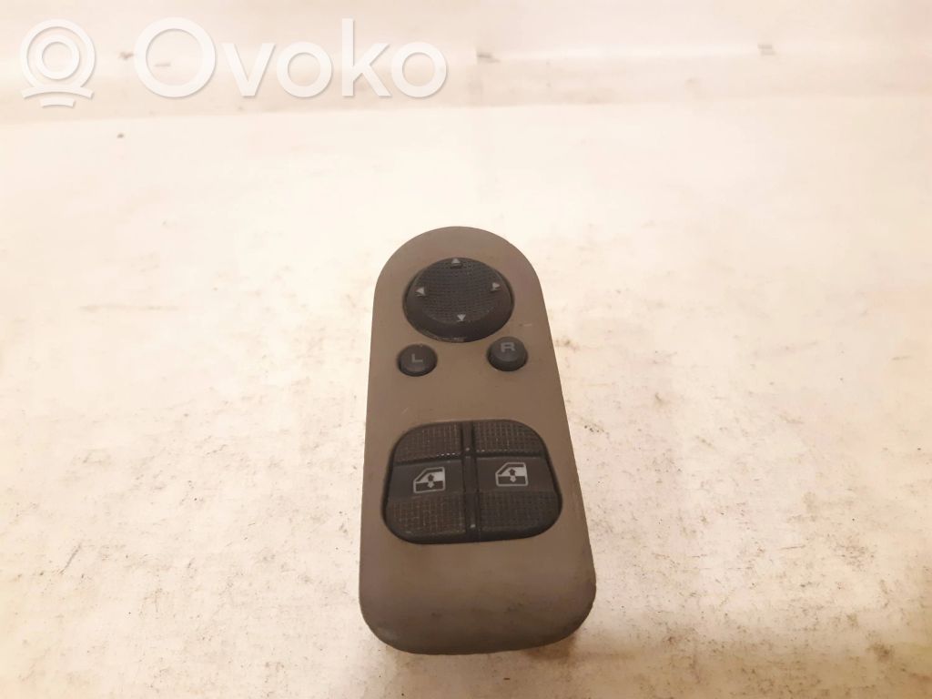 Ford Galaxy Electric window control switch 