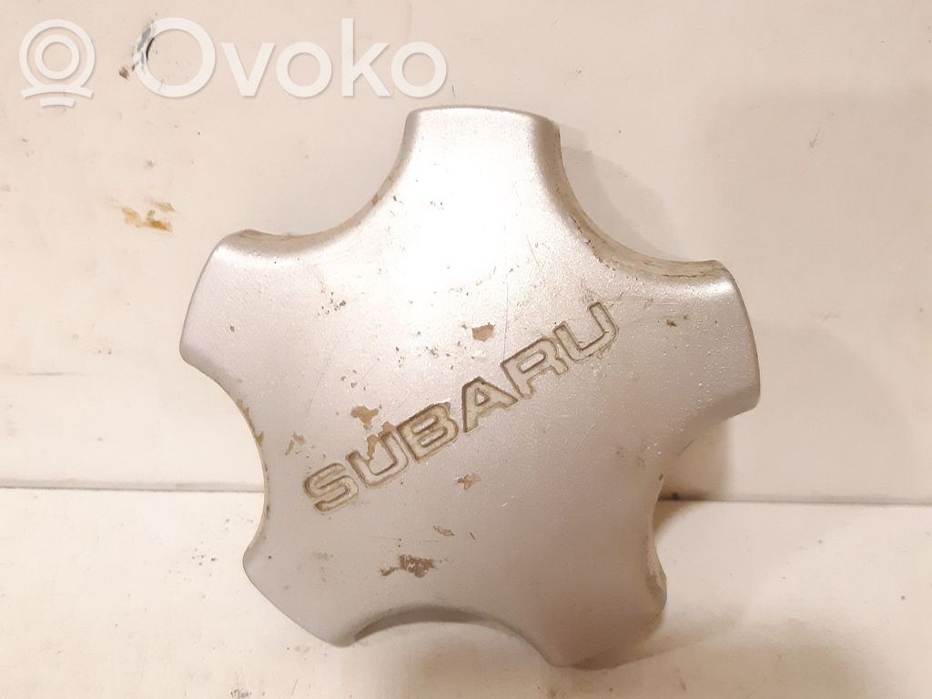 Subaru Impreza I Original wheel cap 