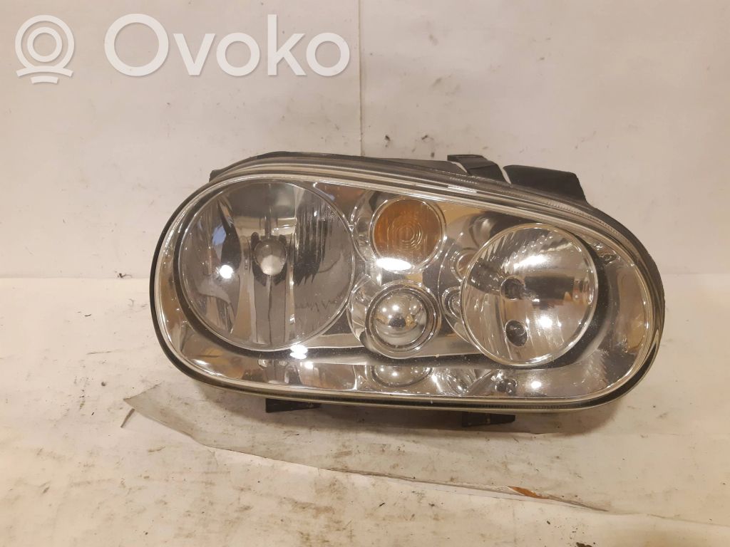 Volkswagen Golf IV Lampa przednia 