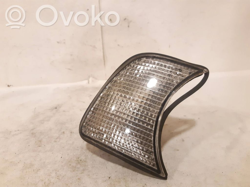 BMW 5 E34 Front indicator light 