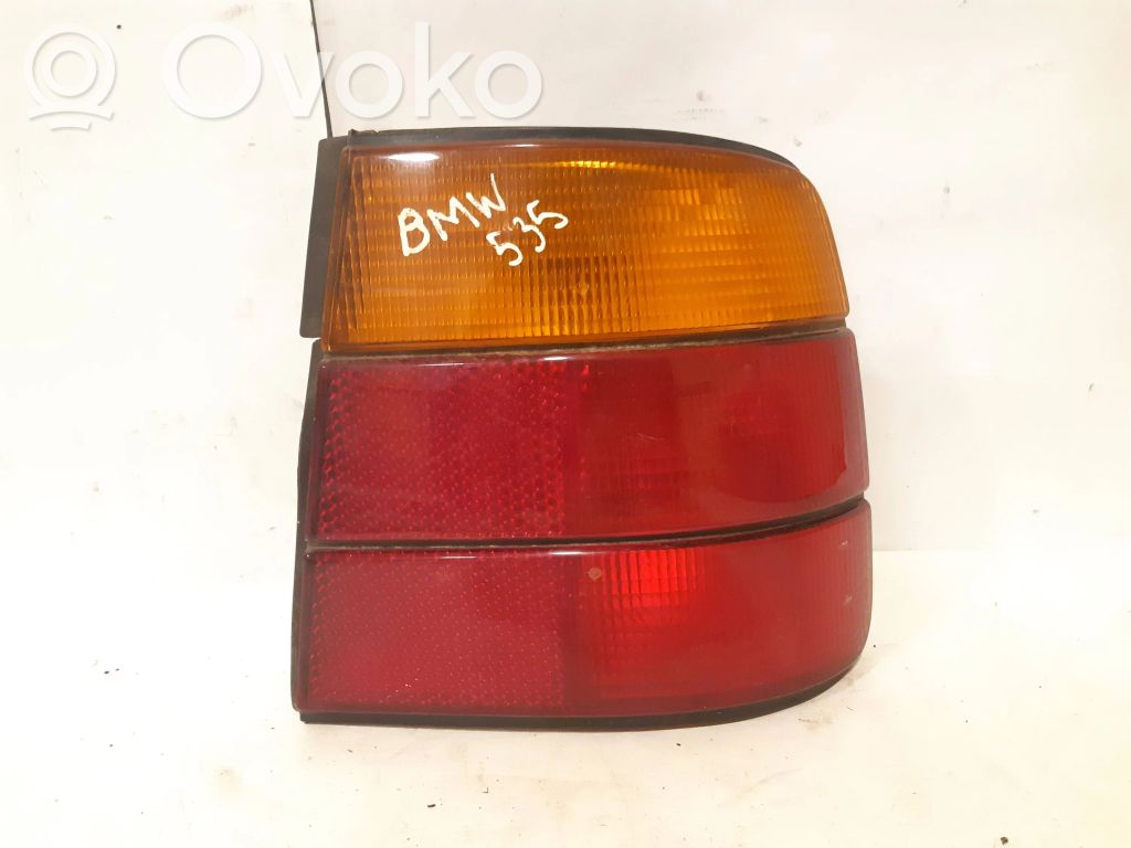 BMW 5 E34 Galinis žibintas kėbule 