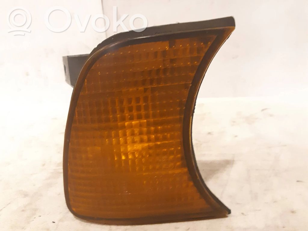 BMW 5 E34 Front indicator light 