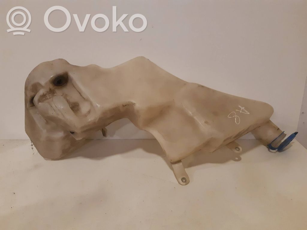 Audi A8 S8 D2 4D Langų skysčio bakelis 