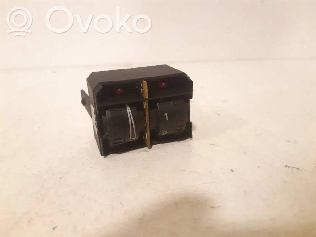 Volkswagen Caddy Headlight level height control switch 