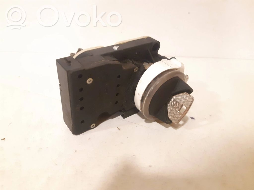 Chrysler Voyager Ignition lock 