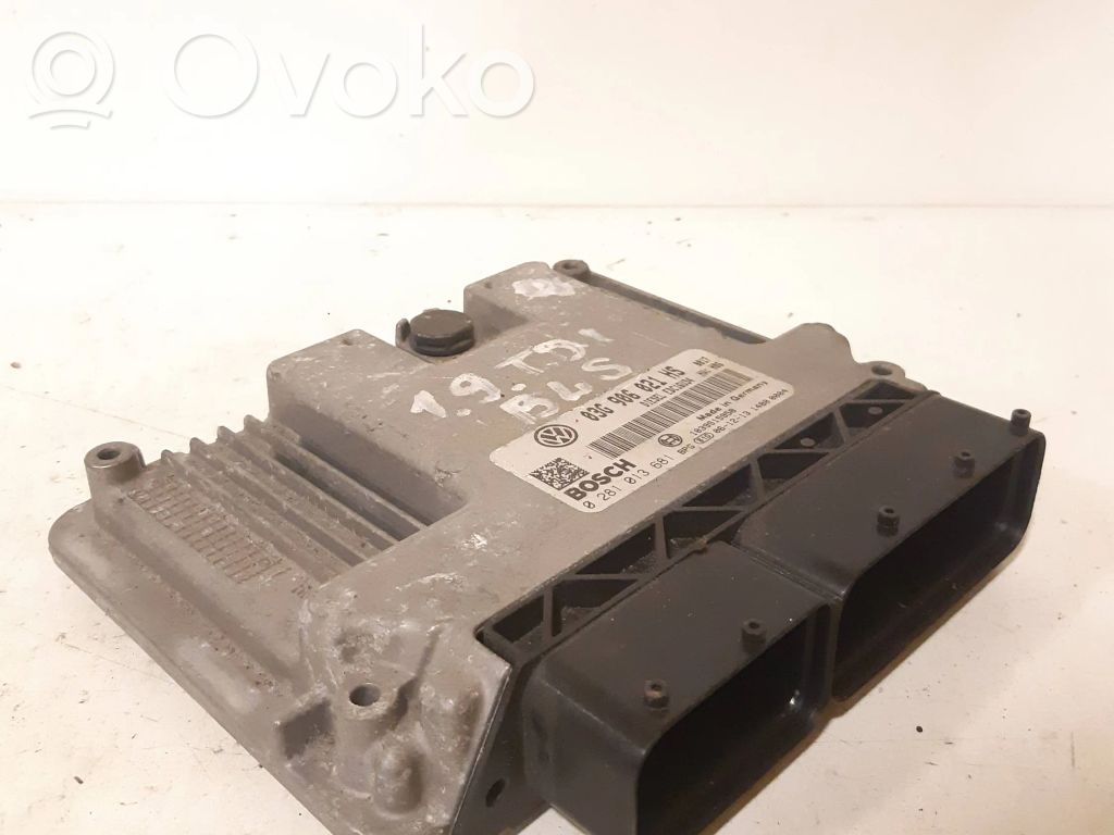 Volkswagen Caddy Engine control unit/module 