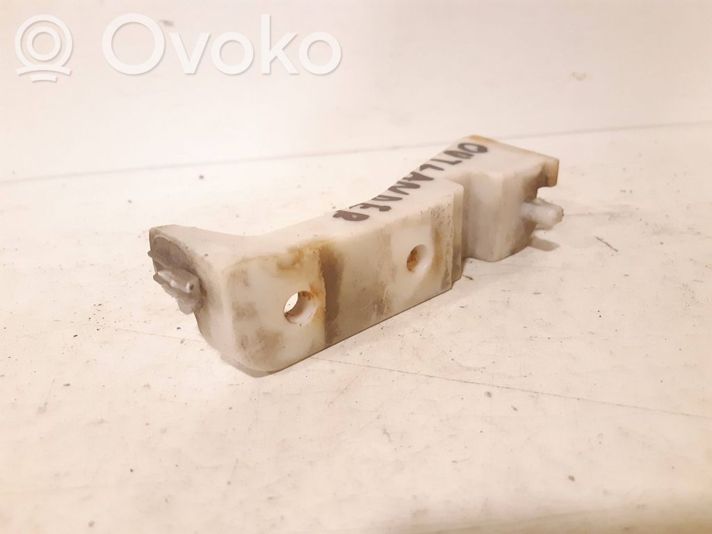 Mitsubishi Outlander Headlight/headlamp mounting bracket 