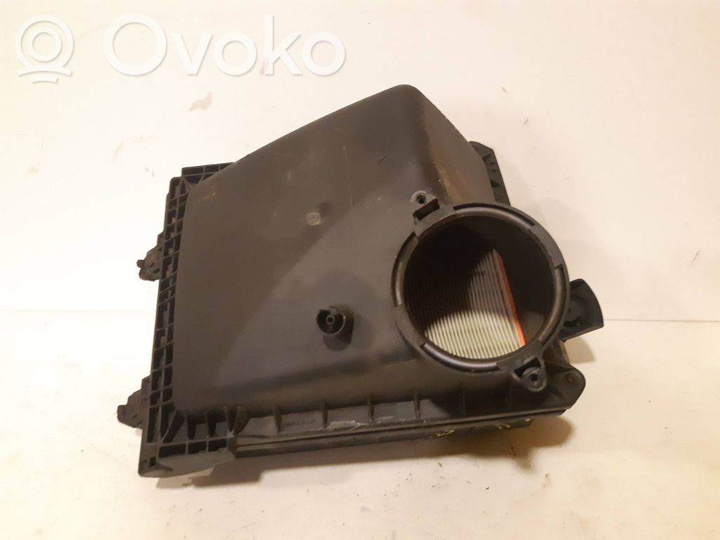 Audi A4 S4 B7 8E 8H Air filter box 