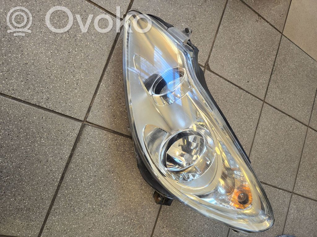 Scheinwerfer   13186381,89313290