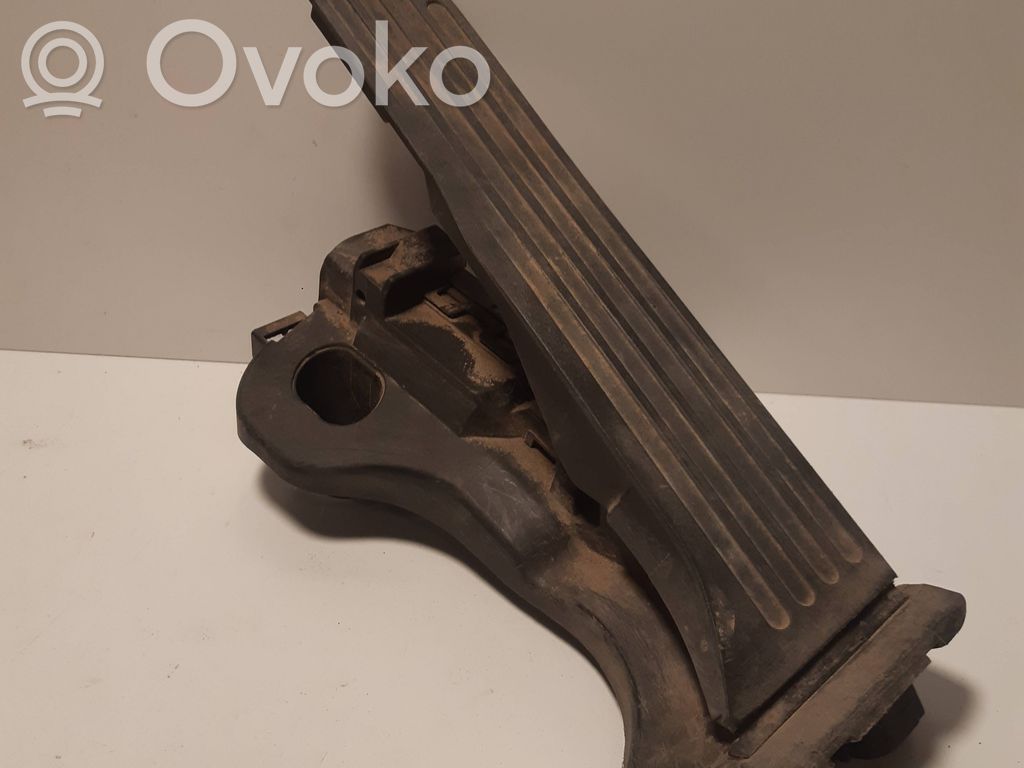 Skoda Octavia Mk2 (1Z) Педаль акселератора 