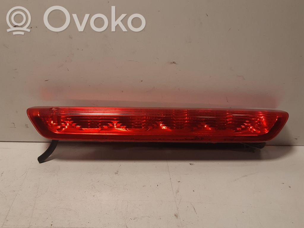 Peugeot 308 Third/center stoplight 