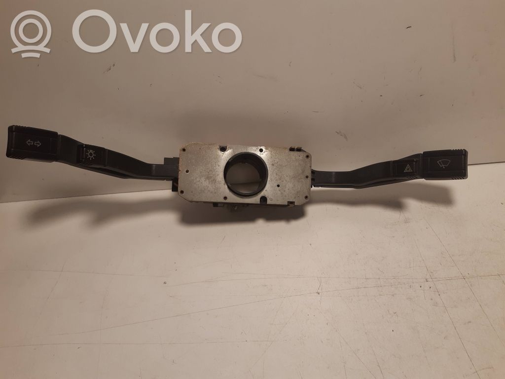 Audi 80 90 S2 B4 Interruptor/palanca de limpiador de luz de giro 