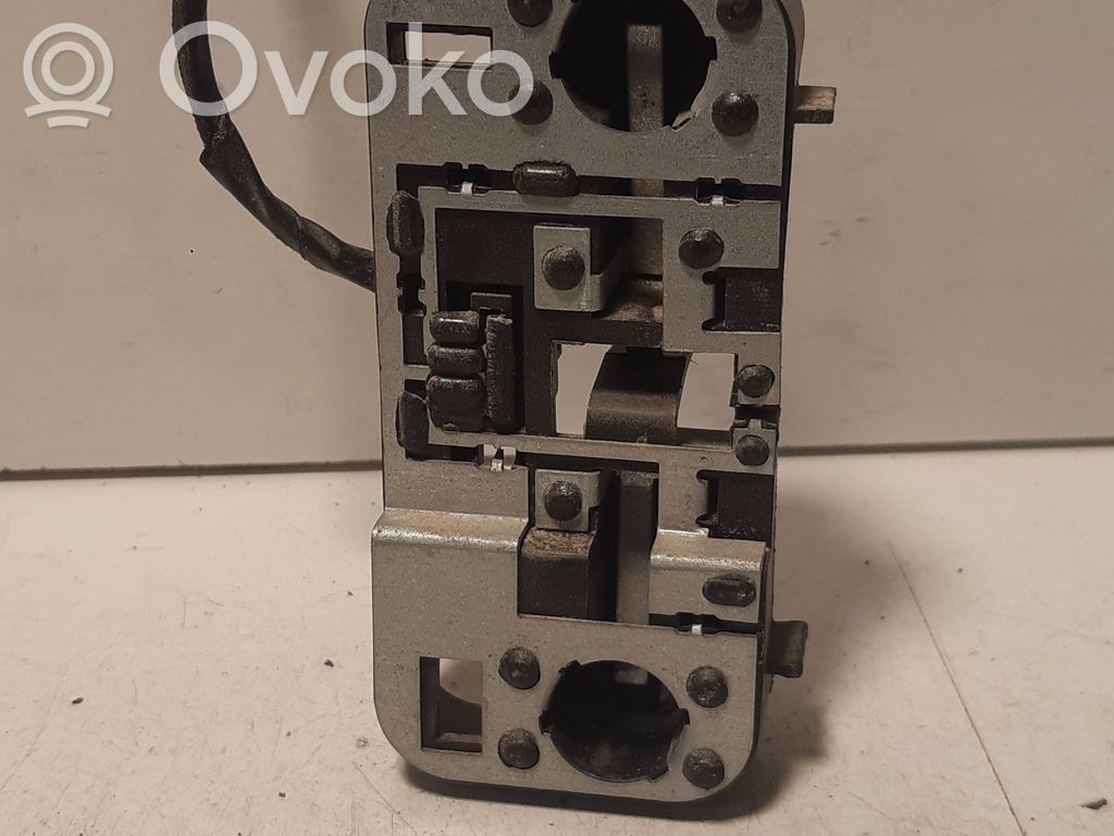 Saab 9-3 Ver2 Tail light bulb cover holder 