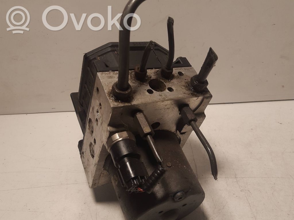 Toyota Corolla E120 E130 ABS Blokas 