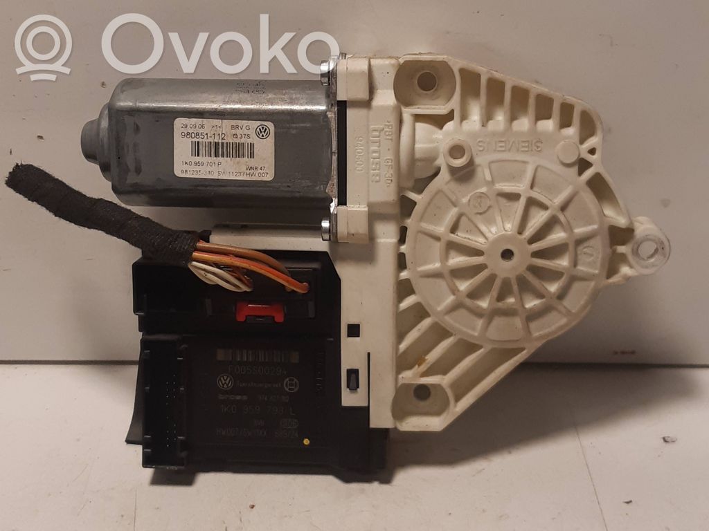 Volkswagen PASSAT B6 Silnik regulatora szyby drzwi przednich 