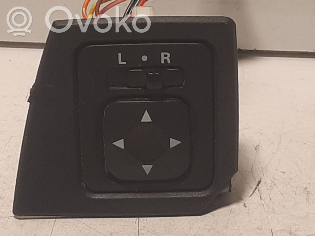 Mitsubishi Lancer VIII Interruptor del espejo lateral 