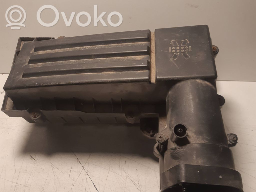 Obudowa filtra powietrza   1K0129607S,1K0129601AL,134500