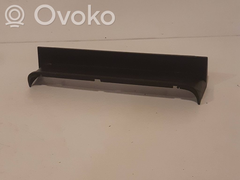 Volkswagen Caddy Takavalon valaisimen muotolista 