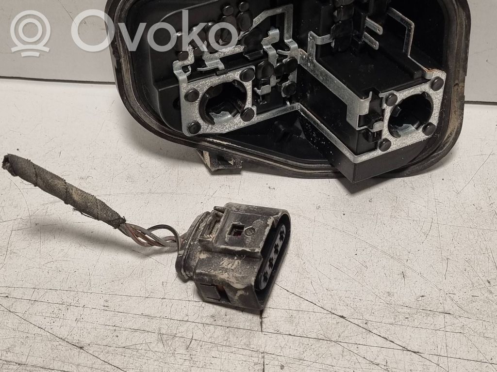 Audi A6 S6 C6 4F Suport becuri lampă spate 
