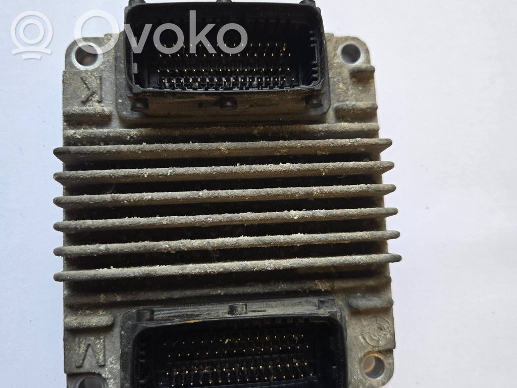 Opel Zafira A Engine control unit/module 