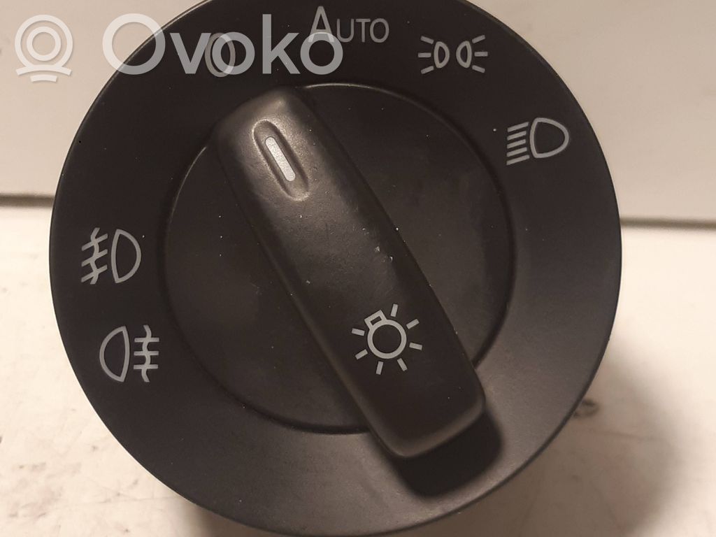Volkswagen Golf Cross Przełącznik świateł 
