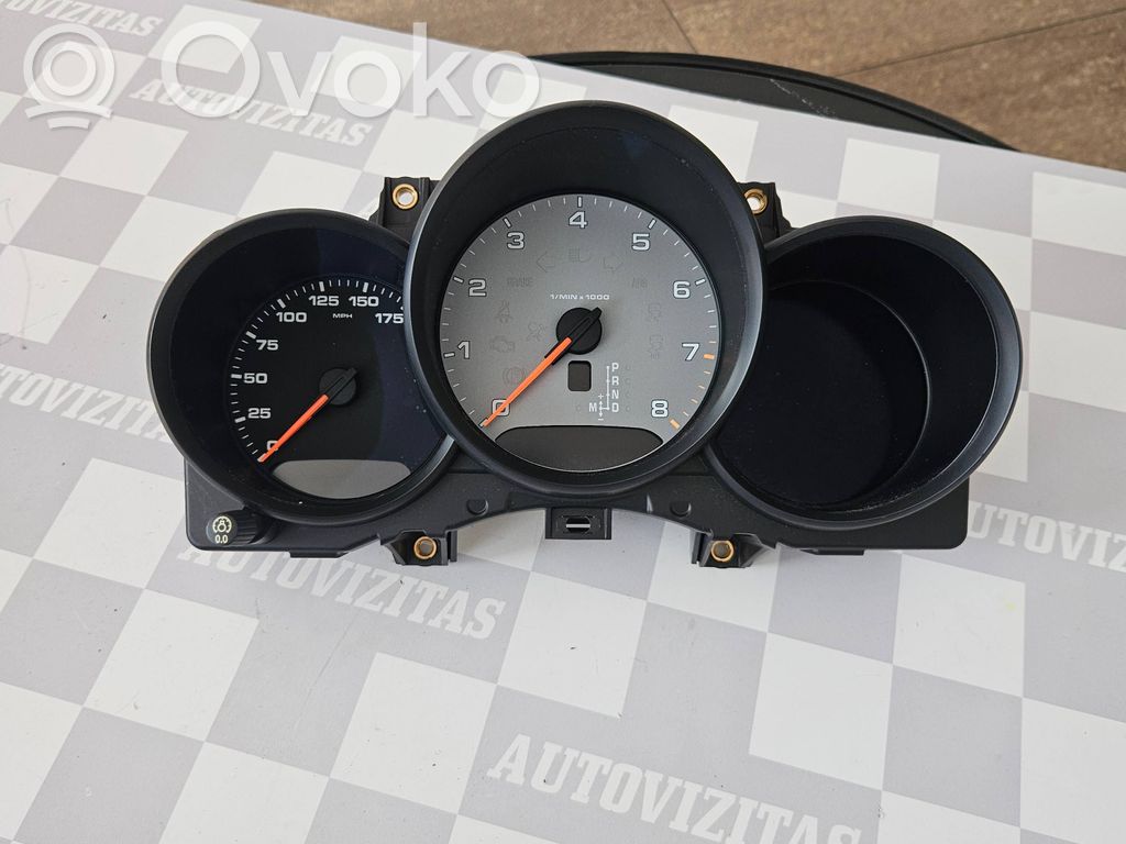 Porsche Macan (95B) Tachimetro (quadro strumenti) 