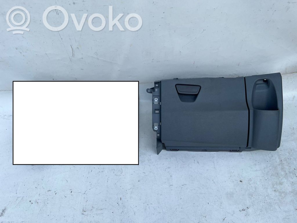 Hansikaslokero