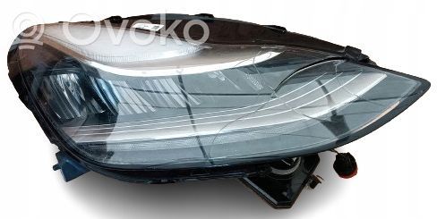 Tesla Model 3 Lampa przednia 
