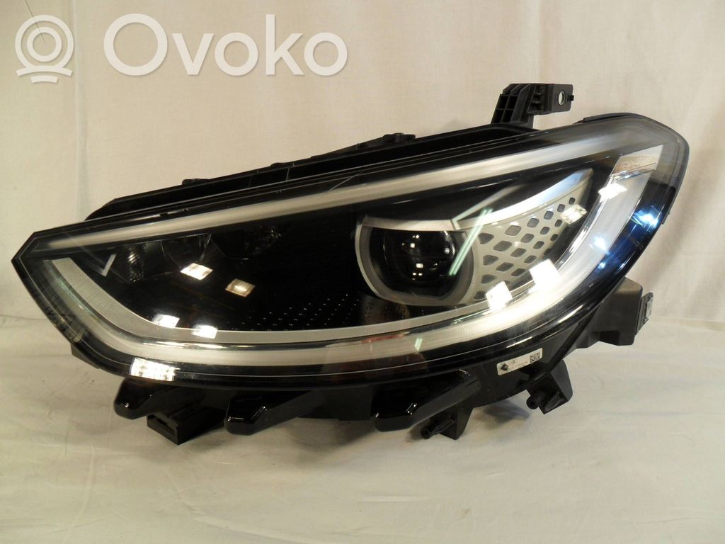 Volkswagen ID.3 Lampa przednia 