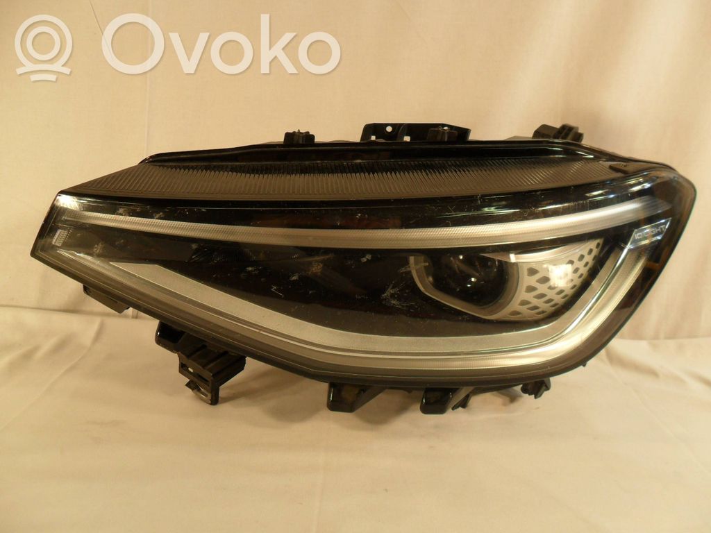 Volkswagen ID.7 Lampa przednia 