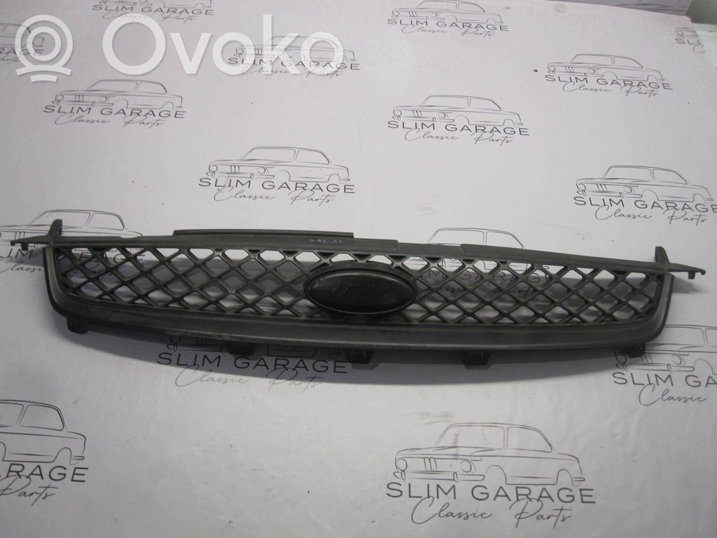 Ford Fiesta Atrapa chłodnicy / Grill 