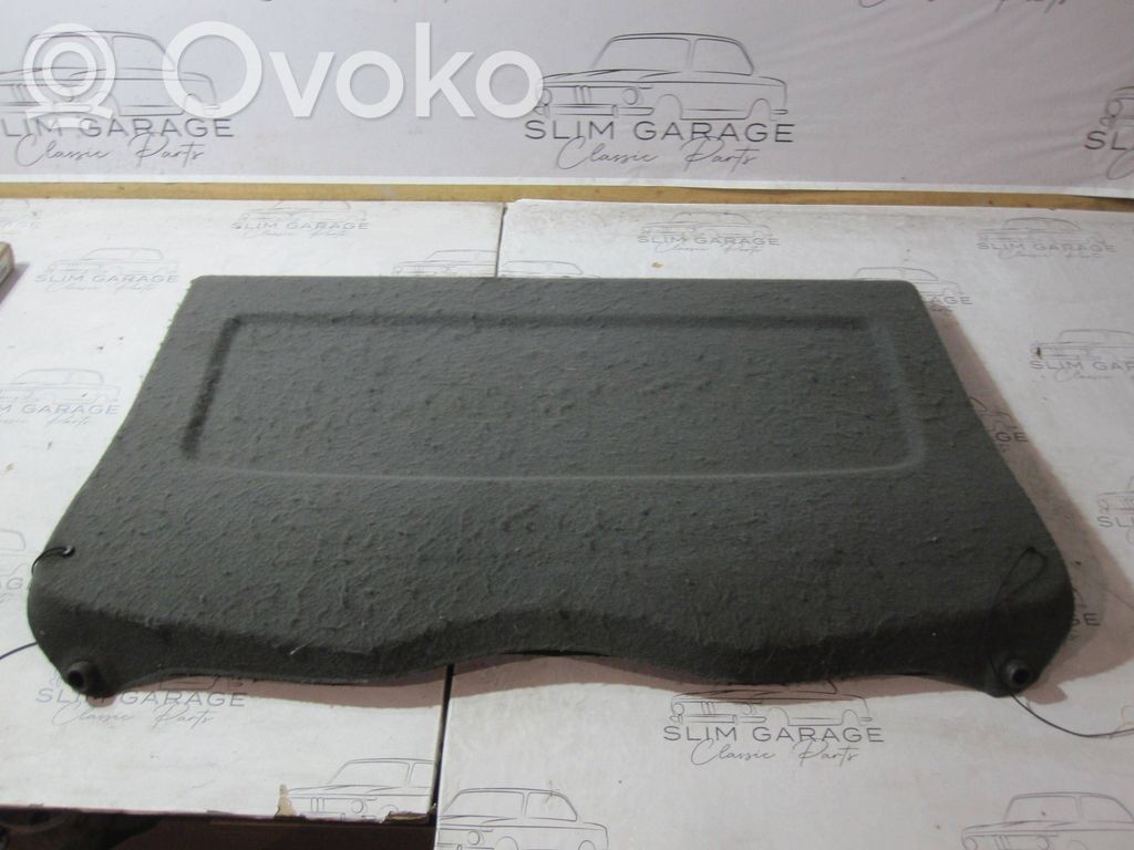 Parcel shelf