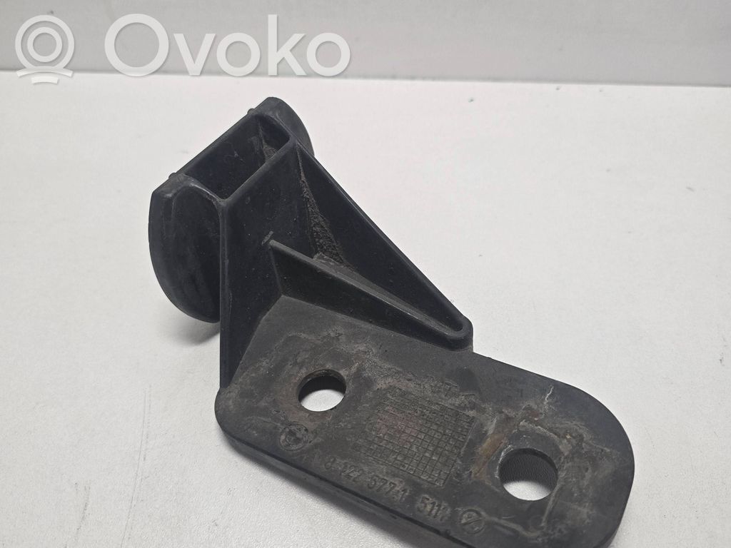 BMW 3 E36 Front bumper mounting bracket 