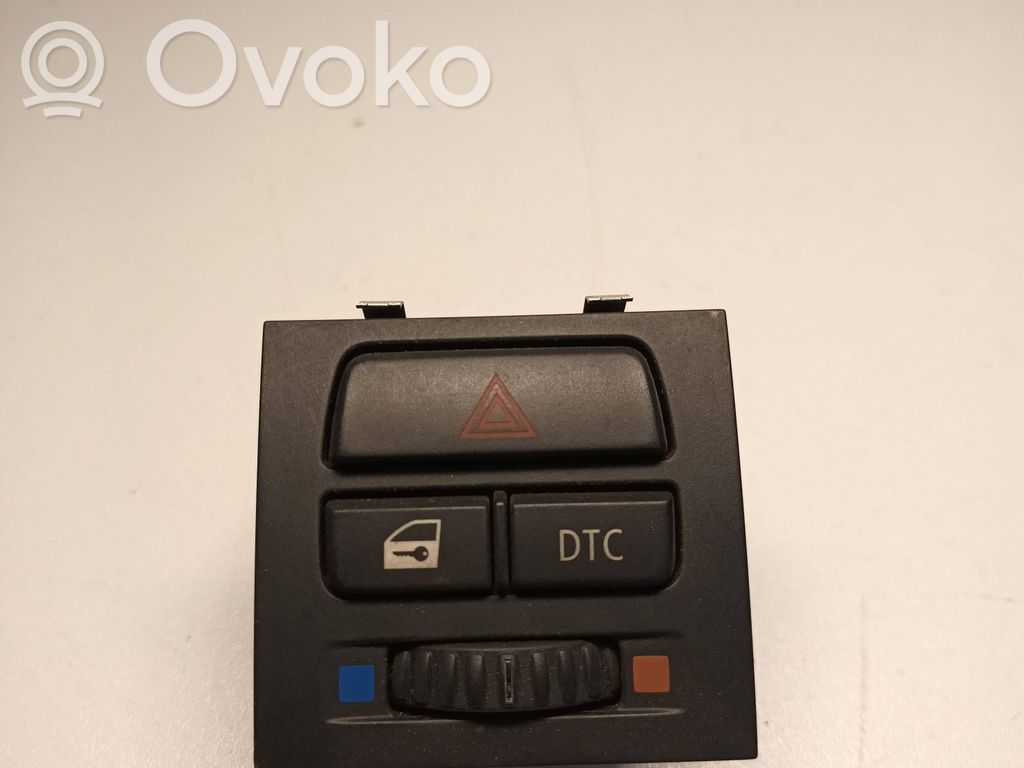 Avārijas lukturu slēdzis   694565201