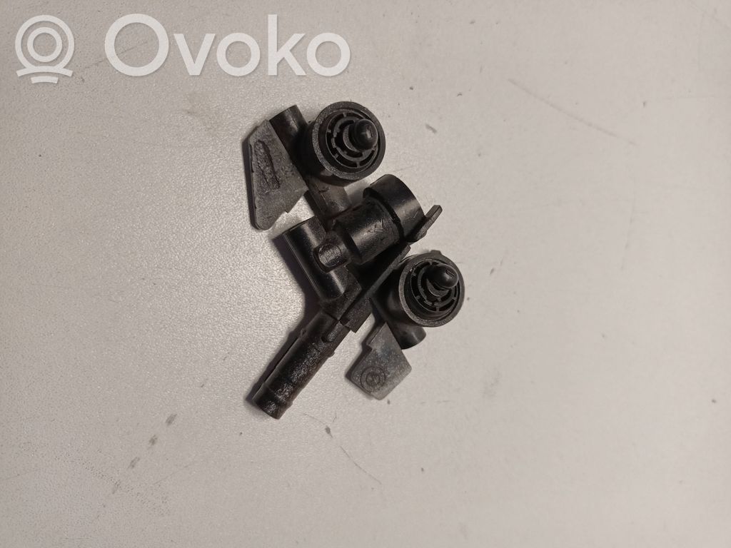 BMW 3 E46 Headlight washer spray nozzle 