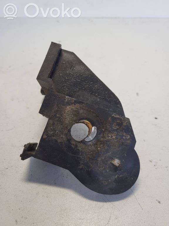 Front bumper mounting bracket   51117030620
