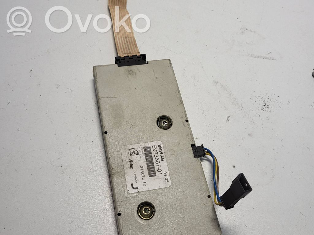 BMW 7 E65 E66 Antenos stiprintuvas 
