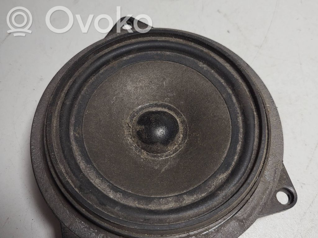 BMW 1 E81 E87 Front door speaker 