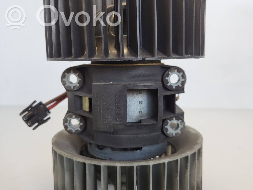 Mazā radiatora ventilators   70669