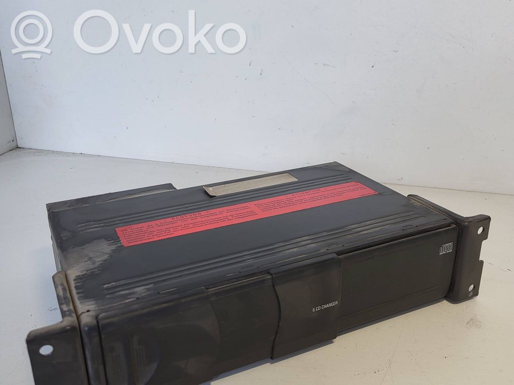 BMW 5 E39 CD/DVD changer 