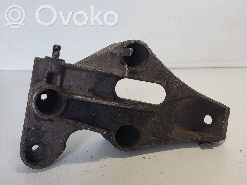 BMW 7 E38 Other engine bay part 