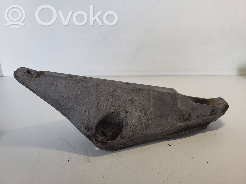 BMW 3 E46 Engine mounting bracket 