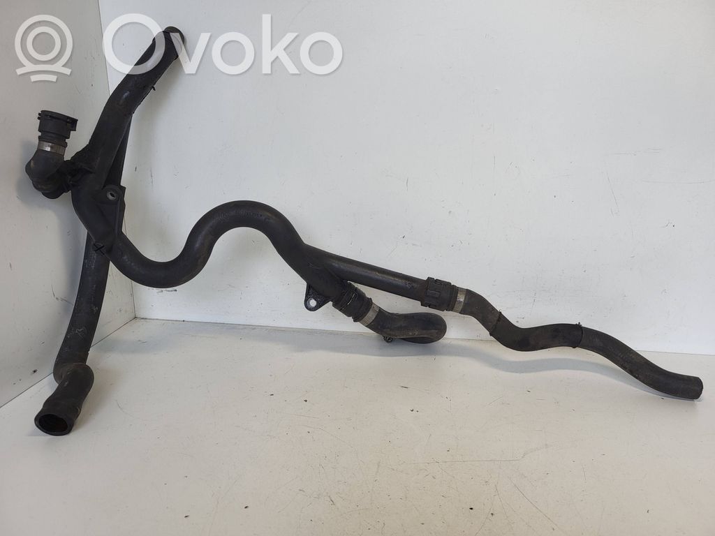 BMW 5 E60 E61 Engine coolant pipe/hose 