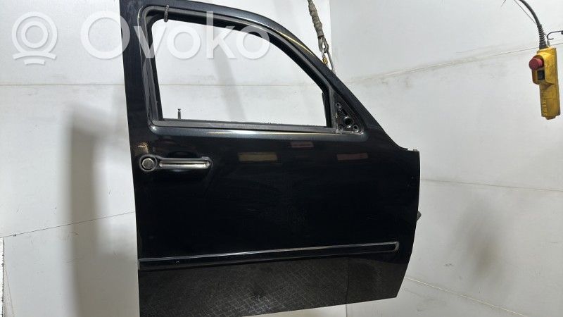 Dodge Nitro Durvis 